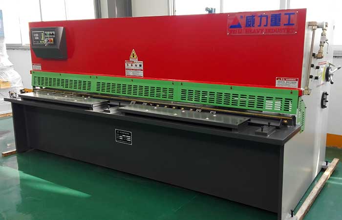 液壓剪板機(jī) 液壓剪板機(jī)