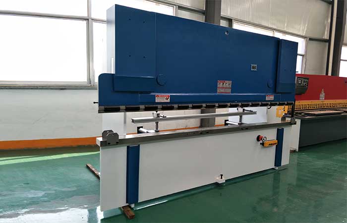 WC67Y-63T/2500液壓折彎?rùn)C(jī),63噸2米5液壓數(shù)控折彎?rùn)C(jī)